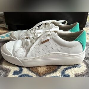 Dr Scholl’s Time Off Platform Sneaker, size 9.5